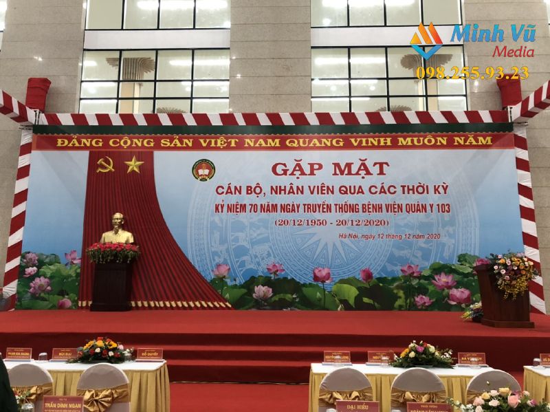 Hình ảnh thực tế backdrop được Minh Vũ Media thiết kế cho sự kiện gặp mặt kỷ niệm tại bệnh viện quân y 103