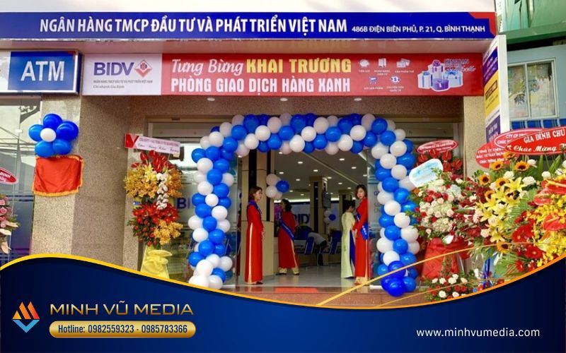 Băng rôn trang trí sự kiện khai trương ngân hàng