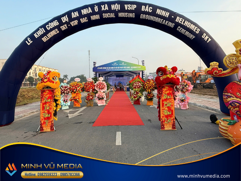 Múa lân sư rồng cho lễ khởi công