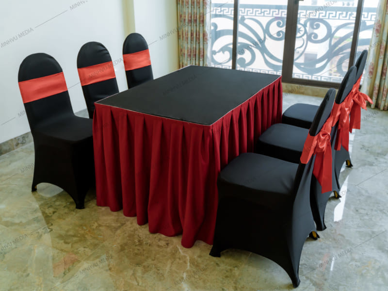 Dịch vụ cho thuê bàn ghế sự kiện tại quận Hoàn Kiếm